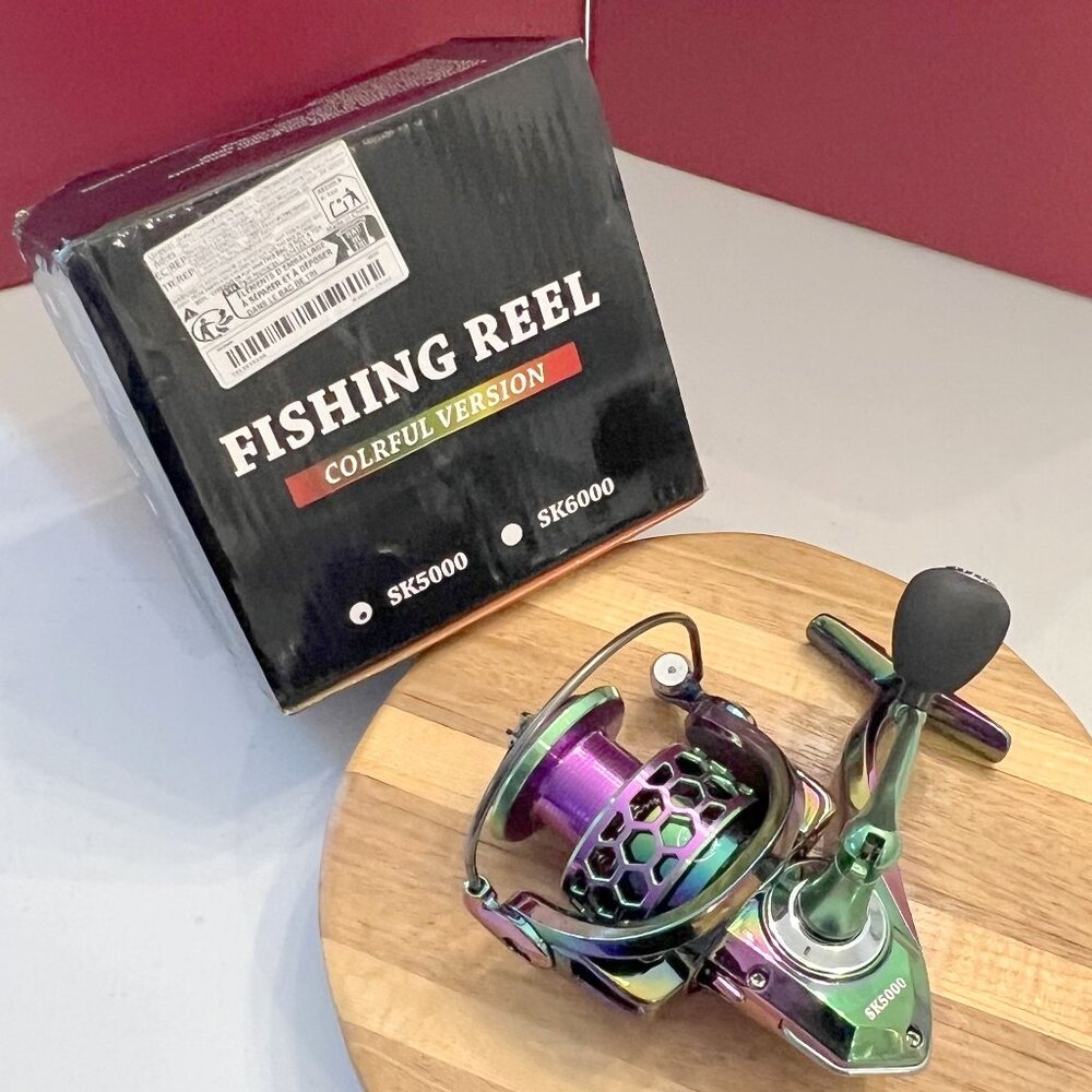 Brand New Premium Akakuma Brand Model SK5000 Fishing Reel!